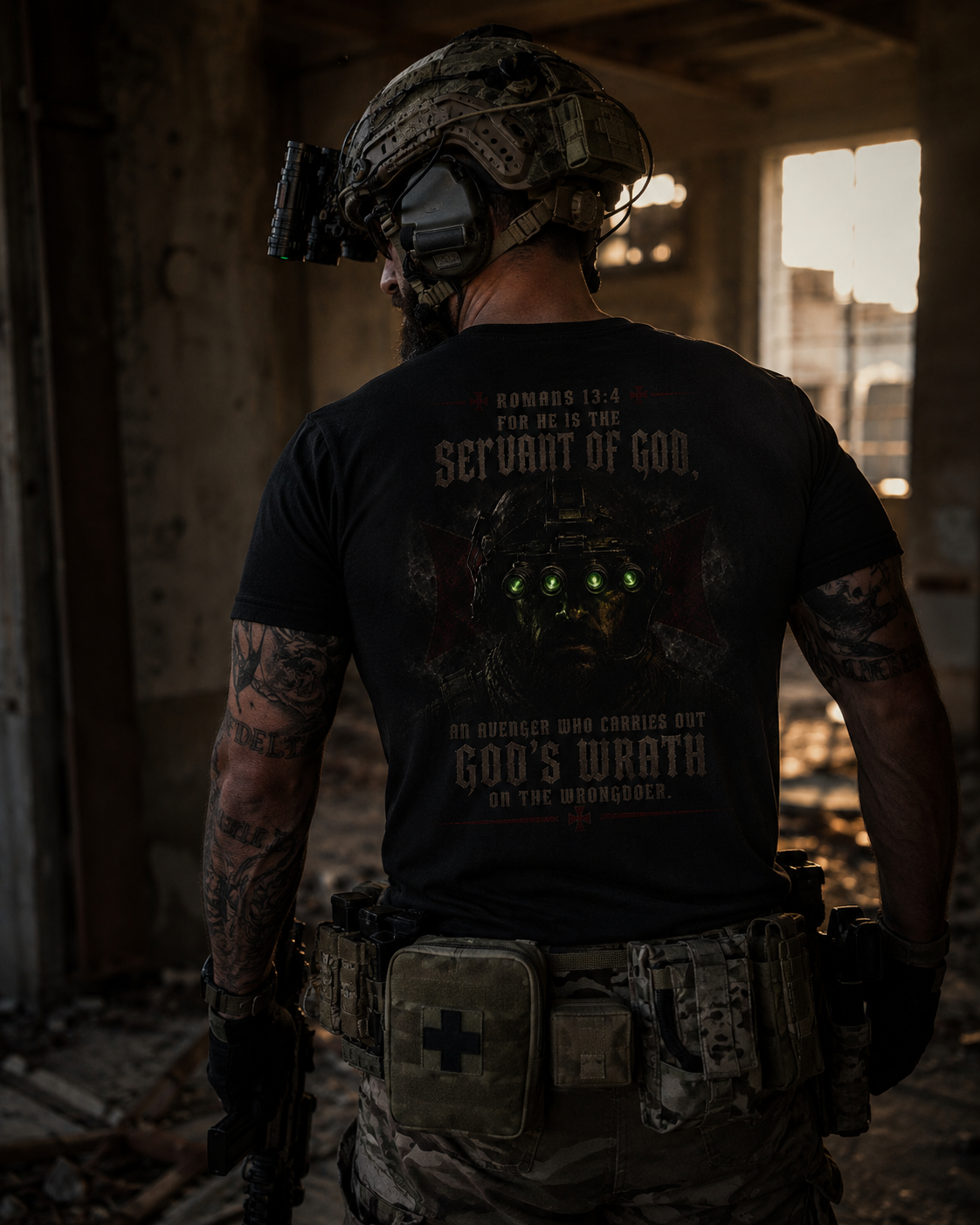 Servant of God Graphic Tee